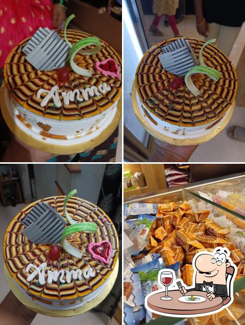 Food at Famous Bakes