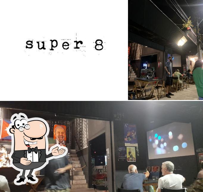Bar Super 8