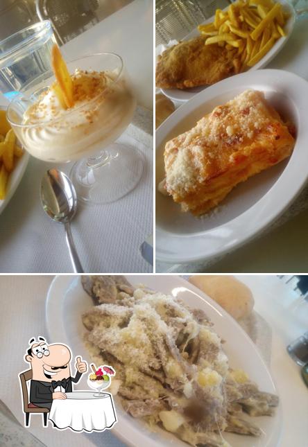Ristorante Pizzeria Acquablu serve un'ampia selezione di dessert