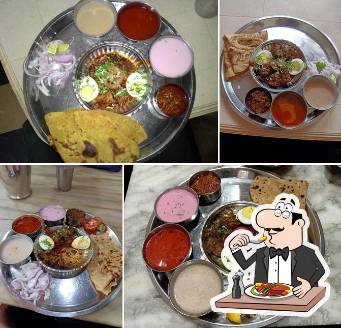 Meals at Hotel Rajdoot ( Dalvi bandhu)