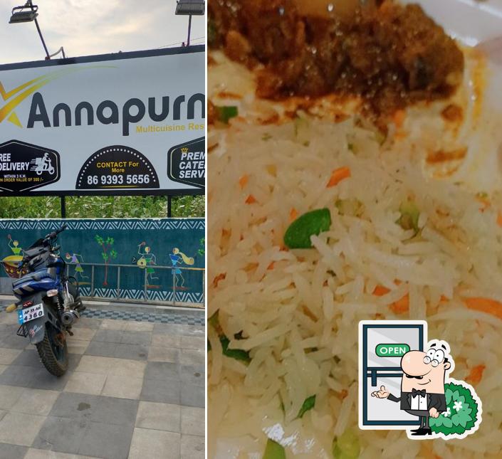The exterior of SRI ANNAPURNA FAMILY RESTAURANT