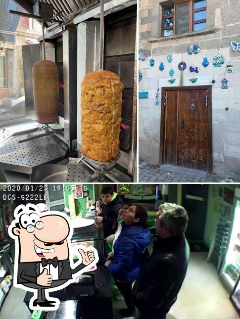 Vedi questa immagine di Istanbul Kebab