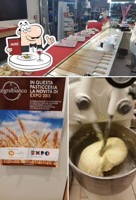 La cibo e interni del ristorante