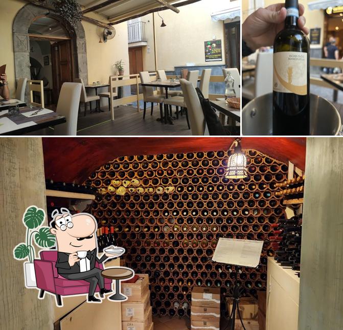 Trattoria dei Mori si caratterizza per la interni e vino