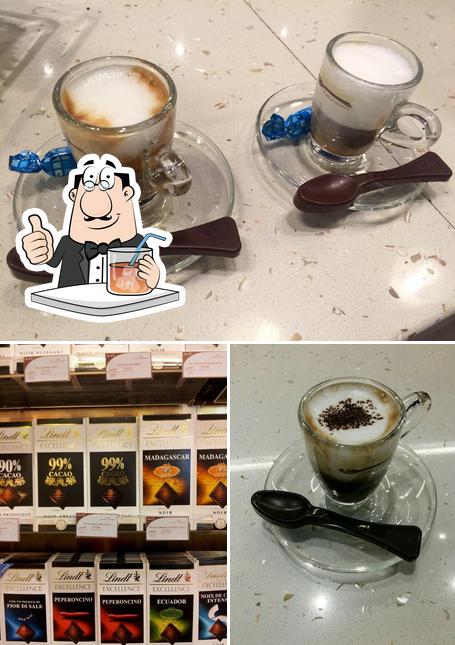 Prenditi un drink dal menu