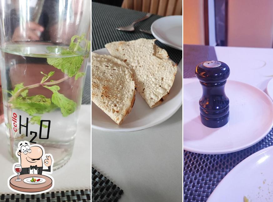 Food at Hotel Shreemanth6380