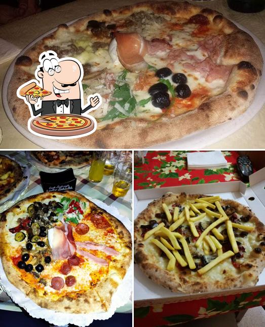 Prenditi una pizza a Ristorante Pizzeria Agorà
