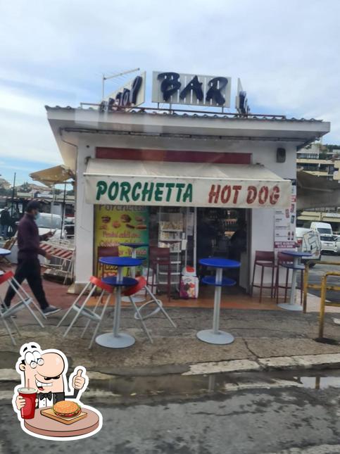 Gli hamburger di Bar Pit Stop potranno incontrare i gusti di molti