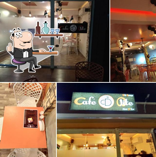 The interior of Cafe Dlite