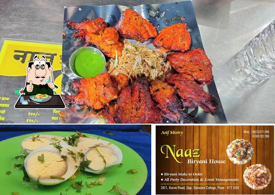 Food at Naaz Bhurji pav centre