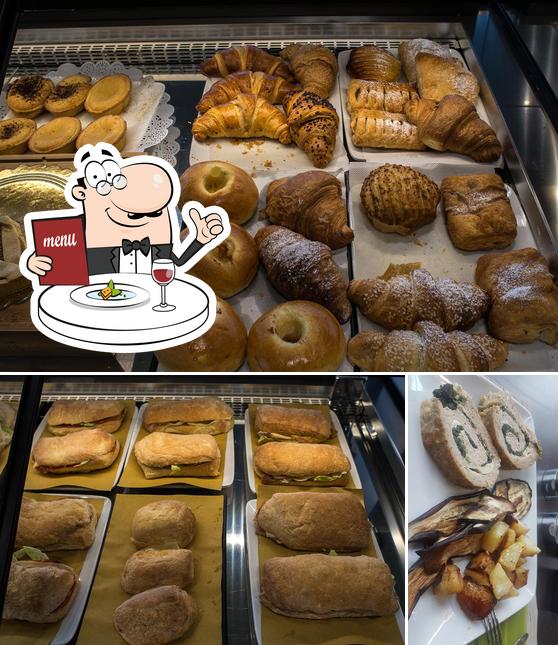 Cibo al Stazione di servizio Eni sud