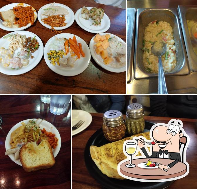 Food at Mr. Bean's Pizza Food at Mr. Bean's Pizza