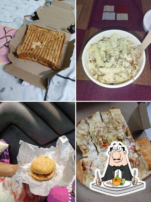 Meals at Pizza Galleria Kota