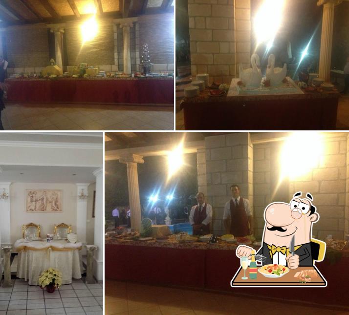 Cibo al Ristorante Sala Ricevimenti "Impero"