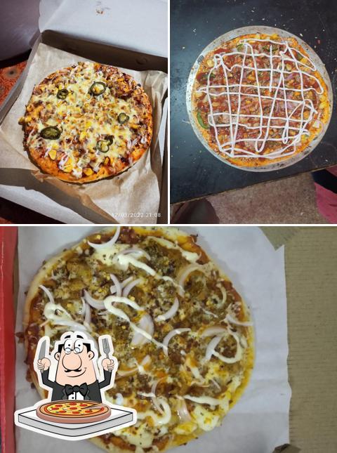Try out pizza at Sharnavi Pizza Corner Divine scope Ice cream