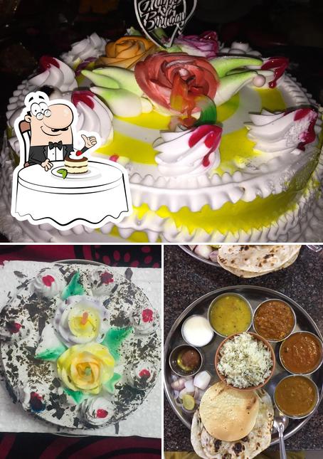 Aakash Chat Bhandar Avam Sweet Makers serves a number of sweet dishes