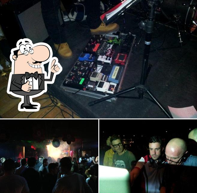 Guarda questa immagine di Des Alpes Disco