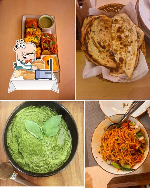 Garlic bread at 34 Masala Lane Pure Vegetarian