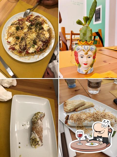 Cibo al Ficodindia Pane Cunzato e Sapori Eoliani