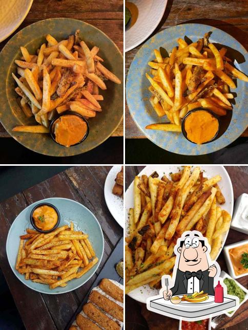 Try out French fries at Te Amo Restaurant