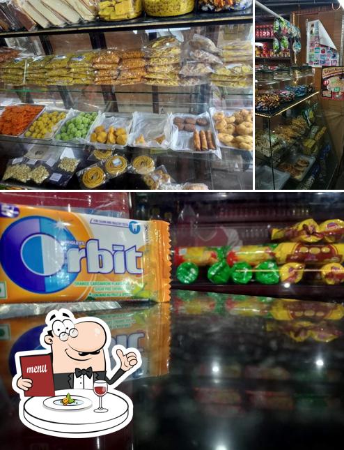 Food at Geetham Bakery