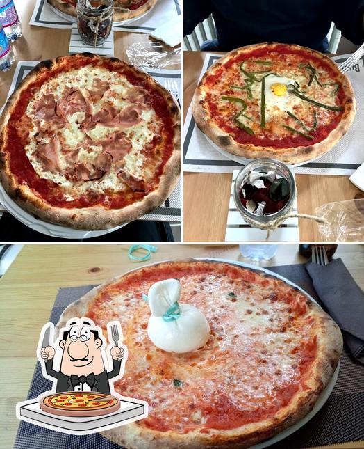 Ordina tra le molte varianti di pizza