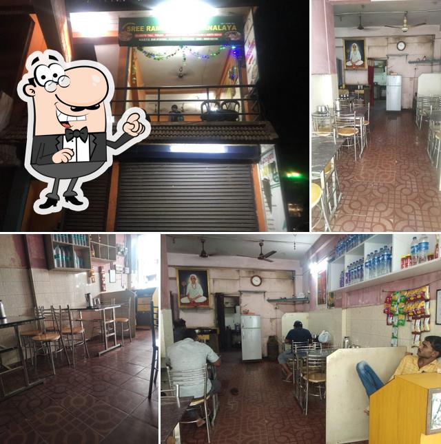 Check out how Shree Ramdev Bhojnalaya looks inside