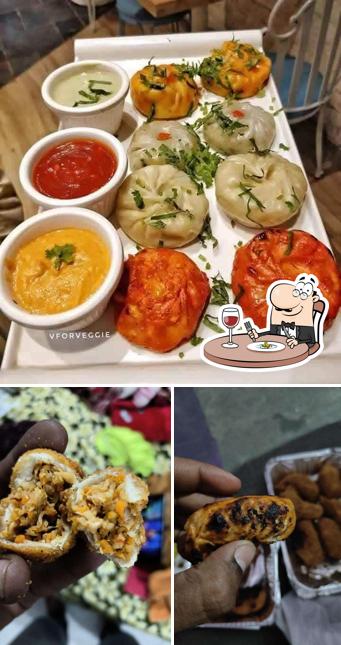 Food at Sapna Momos