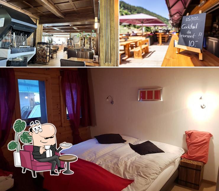 Dai un'occhiata agli interni di Hôtel - Restaurant Alpina