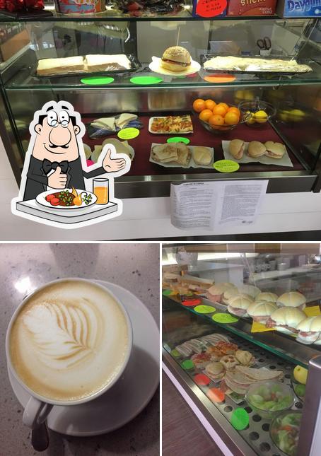 Guarda la immagine che presenta la cibo e bevanda di D&G Bar