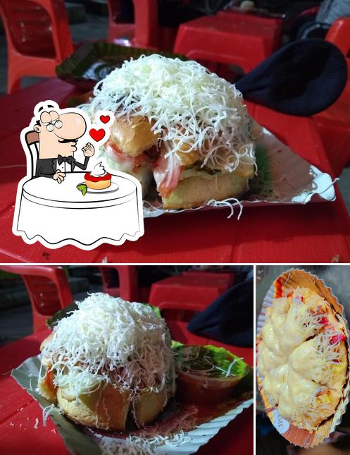 Maska Chaska Fast Food offers a variety of desserts