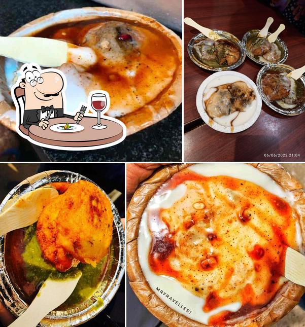 Food at Natraj Dahi Bhalla