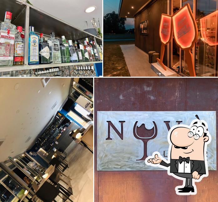 Dai un'occhiata agli interni di Nuvò Lounge Bar