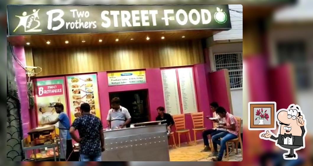 Two Brothers street food