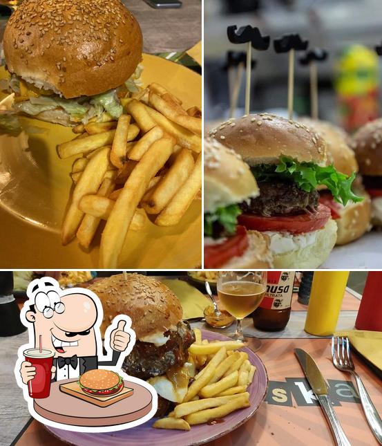 Ordina un hamburger a Gorbuska