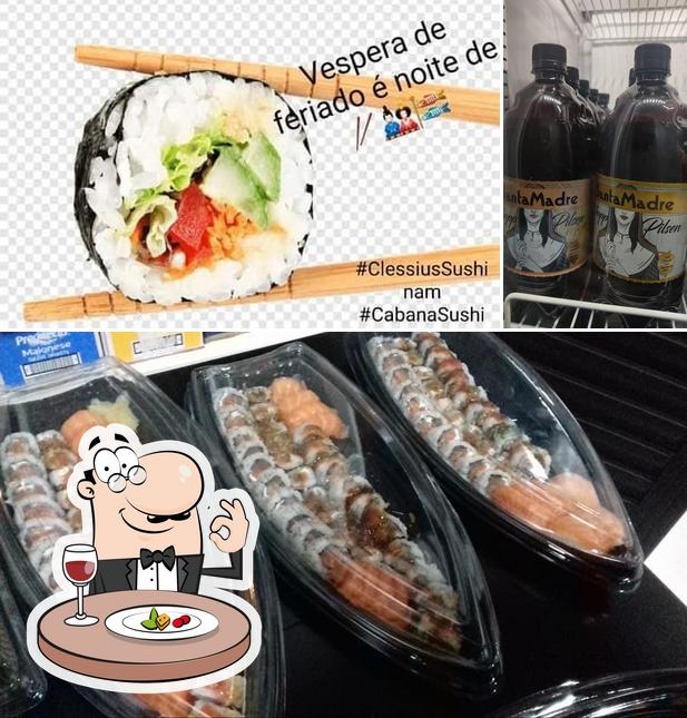 Entre diferentes coisas, comida e cerveja podem ser encontrados no Cabana Lanches