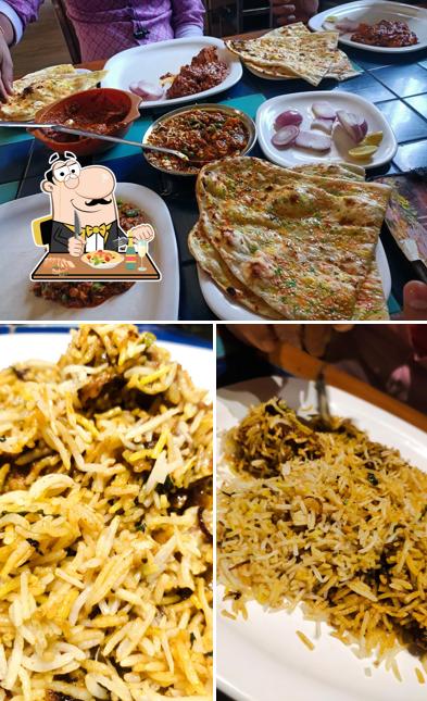 Pad thai at Dimand Chinese And Fish Fry