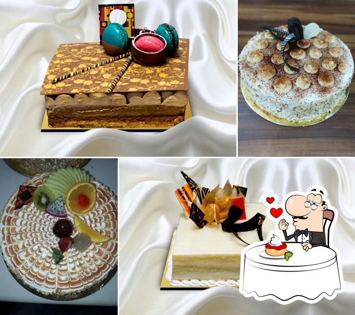 MRA Bakery (Peringathur) provides a selection of desserts