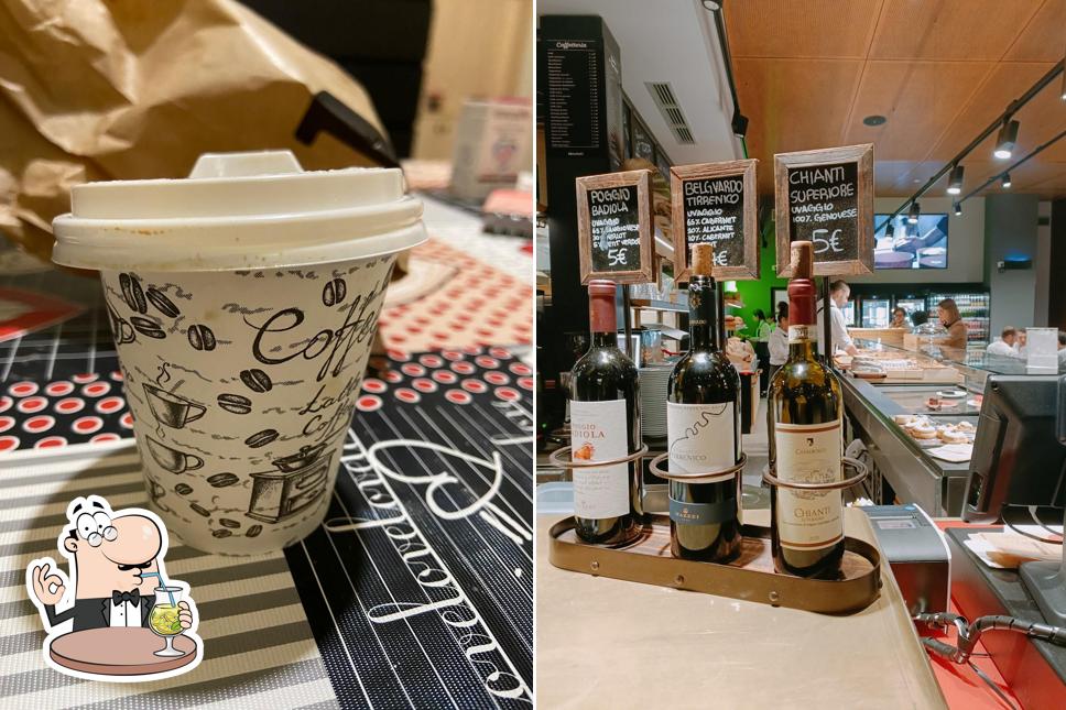 Goditi un drink dal menu