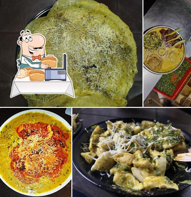 Garlic bread at SURAT EGG POINT