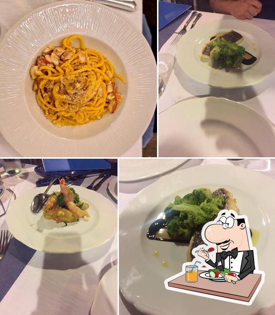 Cibo al Pescheria Rossini