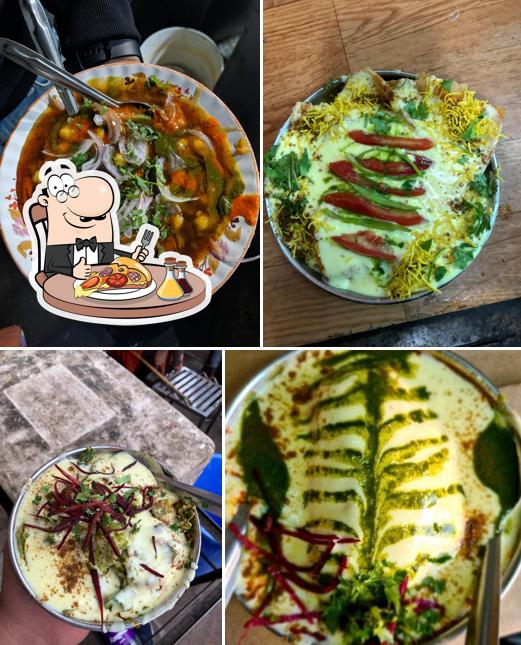 Order pizza at Arora Chat Bhandar