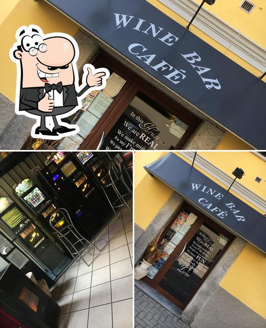 Vedi questa foto di Wine Bar