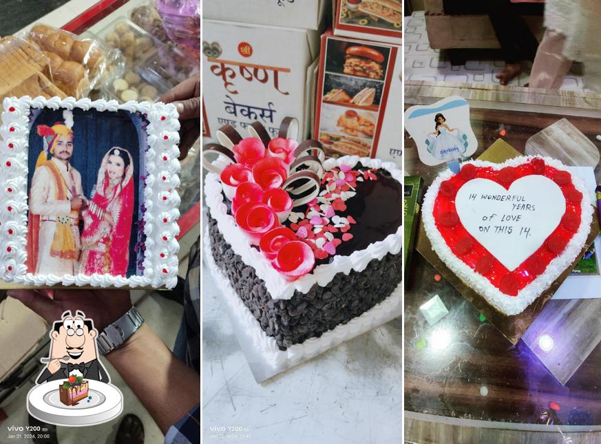Chocolate cake at Janta Bakery
