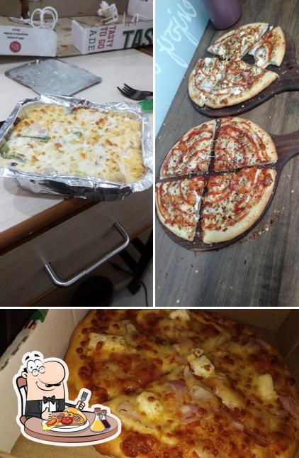 Get pizza at La Pino'z Pizza
