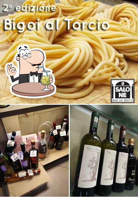 Bar da Berto si caratterizza per la bevanda e cibo