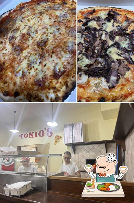 La cibo e interni del ristorante