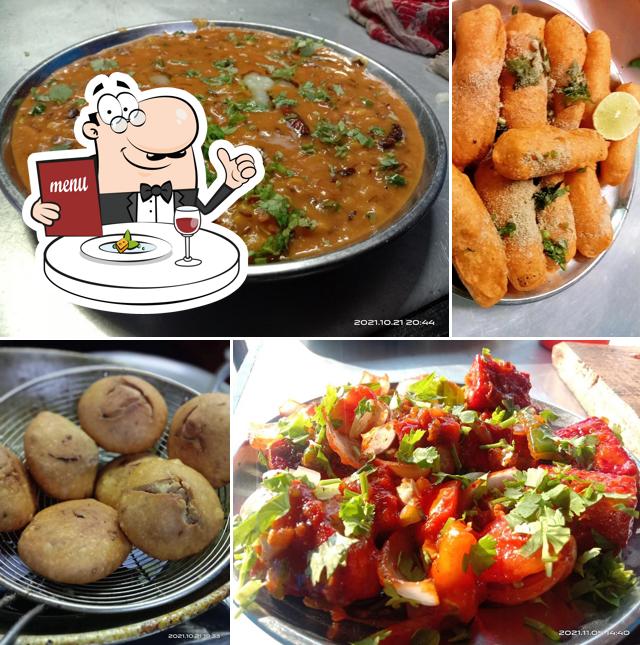 Food at Yaarana Dhaba