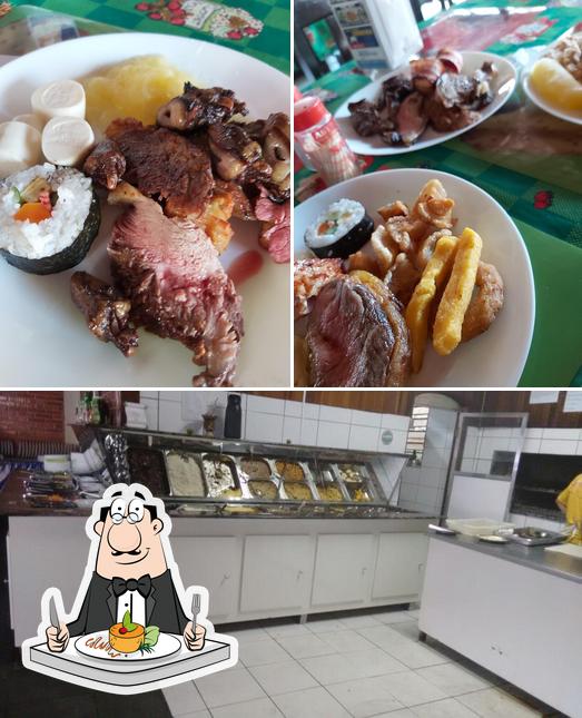 Comida em Churrascaria Grill 2001