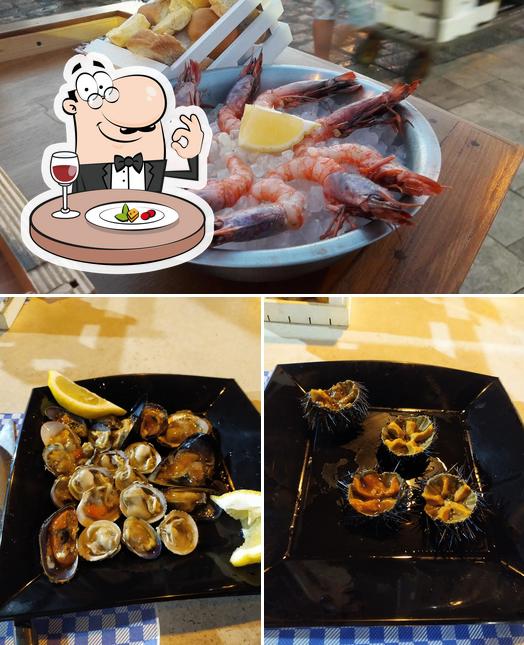 Cibo al Aperitivi di Frutti di Mare da Francesco